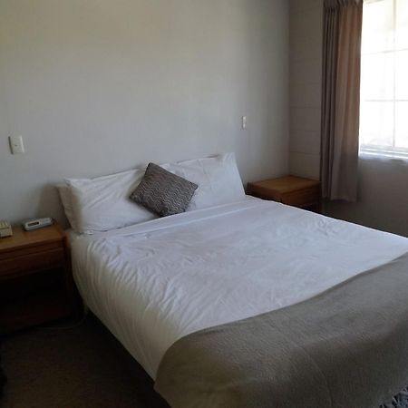 Karaka Tree Motel Taupo Zewnętrze zdjęcie