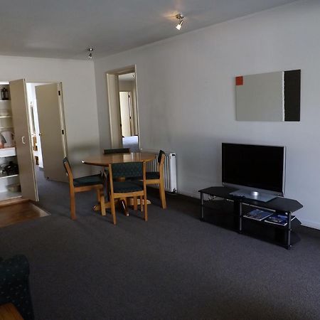 Karaka Tree Motel Taupo Zewnętrze zdjęcie