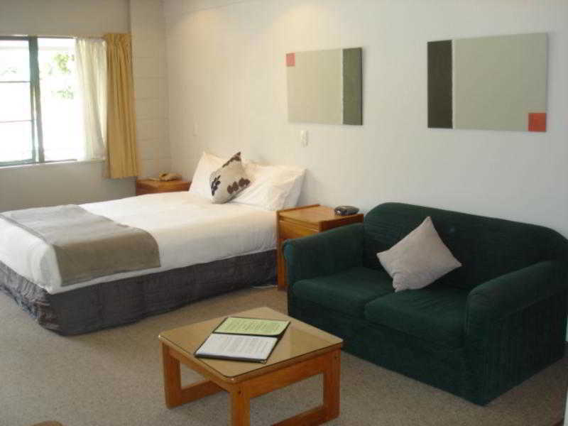 Karaka Tree Motel Taupo Zewnętrze zdjęcie