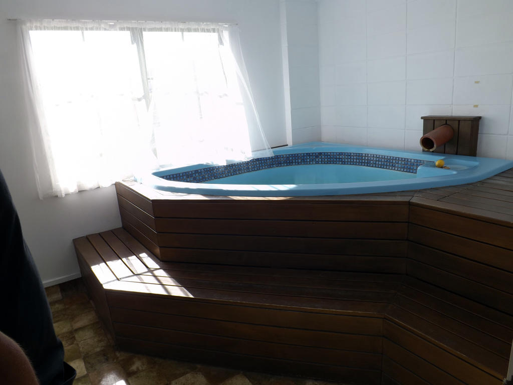 Karaka Tree Motel Taupo Zewnętrze zdjęcie